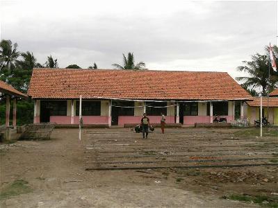 Sekolah Dasar Negeri Kiarapayung di Pakuhaji, Tangerang, Banten. kemdikbud.go.id