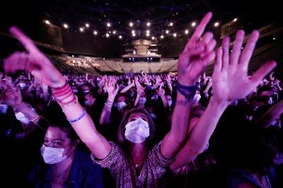 Ilustrasi suasana konser saat pandemi Covid-19. REUTERS/Christian Hartmann