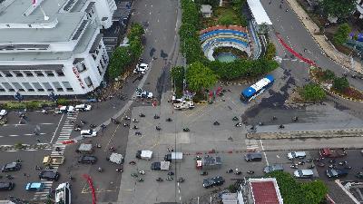 Suasana kawasan Kota Tua saat uji coba penerapan kebijakan kawasan rendah emisi di Kota Tua, Jakarta, 8 Februari 2021. TEMPO/Subekti