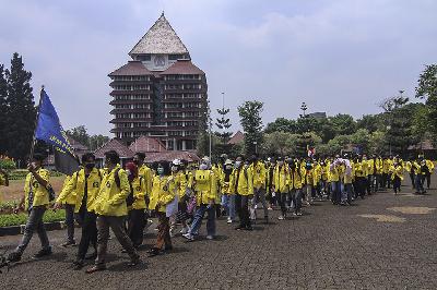 Aktivitas mahasiswa di Kampus Universitas Indonesia, Depok, Jawa Barat, 12 Oktober 2021. ANTARA/Asprilla Dwi Adha
