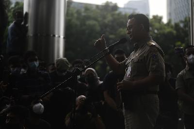Gubernur DKI Jakarta, Anies Baswedan, di Gedung Komisi Pemberantasan Korupsi, Jakarta, 21 September 2021. TEMPO/Imam Sukamto