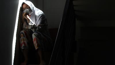Ilustrasi depresi wanita muda menghadapi pandemi Covid 19/Tempo/Jati Mahatmaji