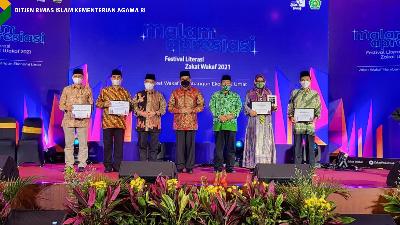 Malam Apresiasi Festival Literasi Zakat dan Wakaf 2021 di Auditorium HM Rasjidi, Jakarta, 2 Desember 2021. 