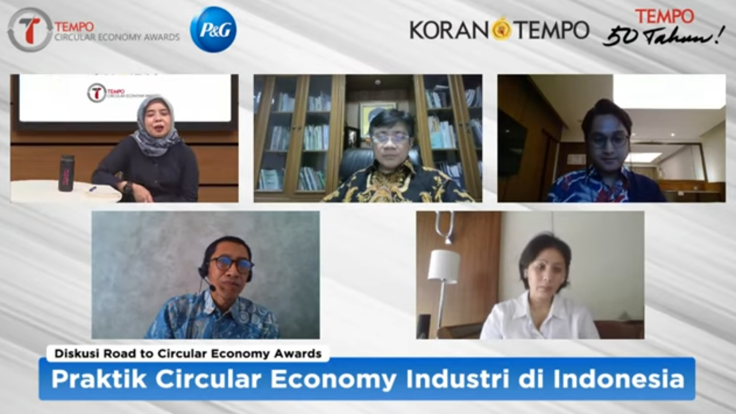 Diskusi Road to Circular Economy Awards - Praktik Circular Economy Industry di Indonesia, Jumat, 17 Desember 2021.