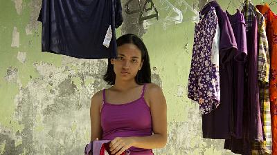 TEMPO’s choice for best actress, Arawinda Kirana in a scene from the film Yuni. Fourcolors Film