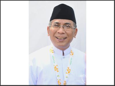 Yahya Cholil Staquf di Pondok Pesantren Darus Sa'adah, Lampung, 22 Desember 2021. ANTARA/Hafidz Mubarak A