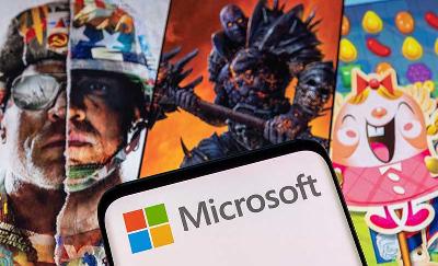 Ilustrasi Microsoft dengan latar belakang karakter game Activision Blizzard. REUTERS/Dado Ruvic