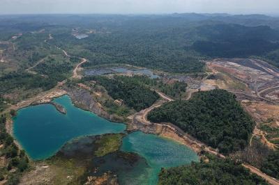 Lubang bekas tambang batu bara di Kecamatan Samboja, Kutai Kartanegara, Kalimantan Timur, 28 Agustus 2019. ANTARA/Akbar Nugroho Gumay