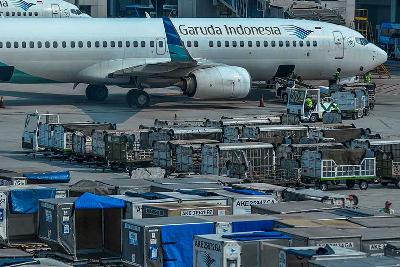 Pesawat Garuda Indonesia di Bandara Internasional Soekarno-Hatta, Cengkareng, Tangerang, Banten. TEMPO/Tony Hartawan