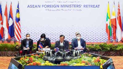 Pertemuan Menteri Luar Negeri ASEAN, di Phonm Penh, Kamboja, 17 Februari 2022. REUTERS/Cindy Liu