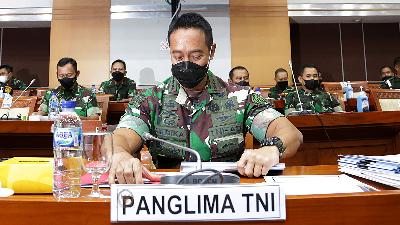 TNI Commander Gen. Andika Perkasa during a working meeting with DPR’s Commission I at the Parliament Complex, Senayan, Jakarta, January 24.
TEMPO/M Taufan Rengganis
