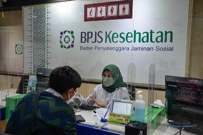 Pelayanan BPJS Kesehatan Cabang Jakarta Pusat, 21 Februari 2022. Tempo/Tony Hartawan
