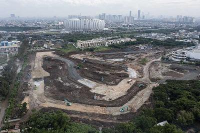Pembangunan Jakarta International E-Prix Circuit di kawasan Taman Impian Jaya Ancol, Jakarta, 23 Februari 2022. ANTARA/M Risyal Hidayat