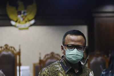 Terdakwa mantan Menteri Kelautan dan Perikanan, Edhy Prabowo, mengikuti sidang pembacaan surat amar tuntutan di Pengadilan Tindak Pidana Korupsi, Jakarta, 29 Juni 2021. TEMPO/Imam Sukamto