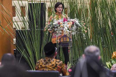 Menteri Keuangan Sri Mulyani di Kantor Pusat Direktorat Jenderal Pajak Kementerian Keuangan, Jakarta, 8 Maret 2022. ANTARA/Galih Pradipta