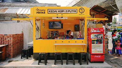 A Warung Pintar, or Smart Kiosk, part of the portfolio of East Ventures that was established in 2017 to upgrade traditional kiosks into a digital technology-based retail business network.
East Ventures

