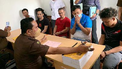 Suspects of the alleged torture of a Malaysian citizen at the Sekayu Prison, January 17, 2022.
www.kejari-muba.go.id
