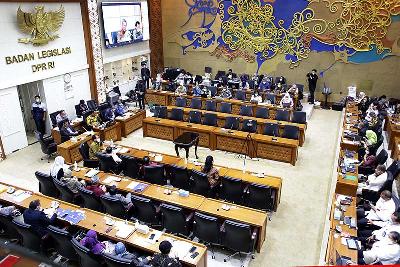 Suasana rapat kerja di Badan Legislasi, Kompleks Parlemen, Senayan, Jakarta, 6 April 2022. Tempo/M Taufan Rengganis