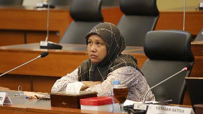 Santi Warastuti, the mother of Pika Sasikirana, a child with cerebral palsy, during a hearing with Commission III of the House of Representatives at the Parliament Complex, Senayan, Jakarta, June 30. The hearing was to accommodate aspirations from the public regarding medical marijuana legalization.
TEMPO/M Taufan Rengganis
