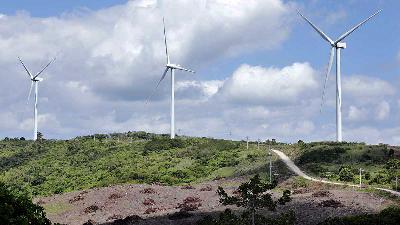 The turbine blades of the Sidrap Wind Power Plant, in Sidenreng Rappang, South Sulawesi, July 13.
Tempo/Muhammad Iqbal

