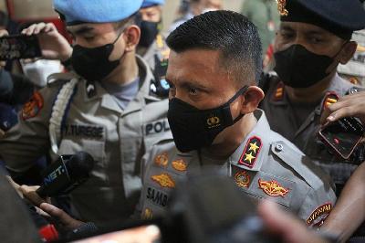 Kepala Divisi Profesi dan Pengamanan Polri non-aktif Inspektur Jenderal Ferdy Sambo tiba untuk menjalani pemeriksaan di Bareskrim Mabes Polri, Jakarta, 4 Agustus 2022. TEMPO/ Hilman Fathurrahman W