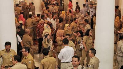 Pegawai Aparatur Sipil Negara (ASN) Pemerintah Provinsi DKI Jakarta di Gedung Balaikota, Jakarta, Juni 2019. TEMPO/Hilman Fathurrahman W
