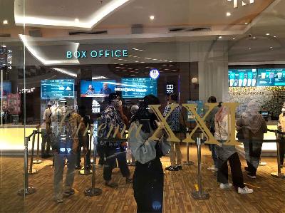 Keramaian penonton di lobi Cinema XXI di Kota Kasablanka, Jakarta, 16 September 2022. TEMPO/Magang/Nathania S. Alexandra