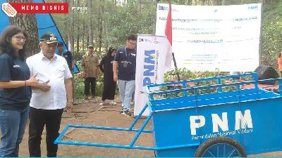 PT Permodalan Nasional Madani (PNM) clean-up activity with villagers and PNM Mekaar customers in Selorejo Village, Malang Regency, East Java, 24-25 September 2022.