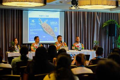 Presiden Phuket Hotels Association Bjorn Courage memberikan keterangan pers dalam acara Phuket Hotels for Islands Sustaining Tourism (PHIST) 2022, di Phuket, Thailand, 26 September 2022. Phuket Hotels Association