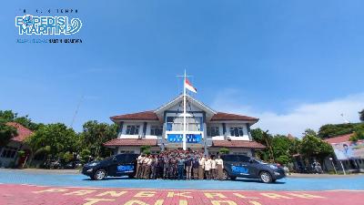Kedatangan tim Ekspedisi Maritim TNI AL & Tempo ke Salatiga.