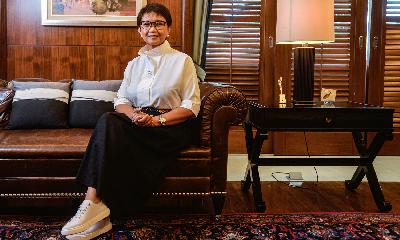Foreign Minister Retno Marsudi during an interview with Tempo at her office in Jakarta, October 21.
Tempo/Tony Hartawan
