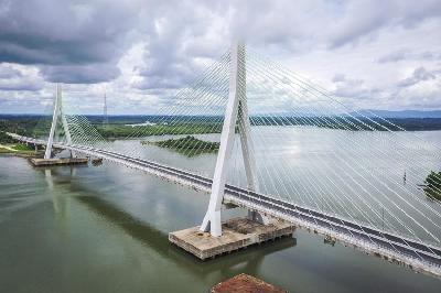 Jembatan Pulau Balang yaitu penghubung Balikpapan dengan Ibu Kota Negara (IKN) Nusantara, Kalimantan Timur, 7 Oktober 2022. ANTARA/Rivan Awal Lingga