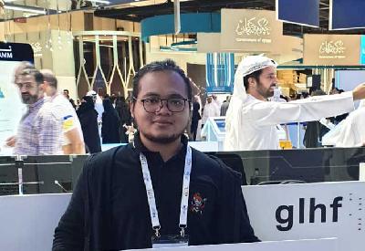 Mahasiswa Departemen Sistem Informasi ITS, Achmad Zaenuri Dahlan Putra, menjadi juara II dalam kompetisi hacking internasional di Dubai, Uni Emirat Arab, pada 10-14 Oktober 2022. Dok Pribadi