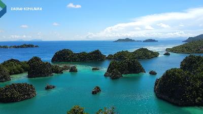 Kepulauan Raja Ampat di Papua Barat.