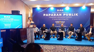 Public Expose Conference on Blibli’s Initial Public Offering at Hotel Indonesia Kempinski, Jakarta, October 18.
TEMPO/Arrijal Rachman
