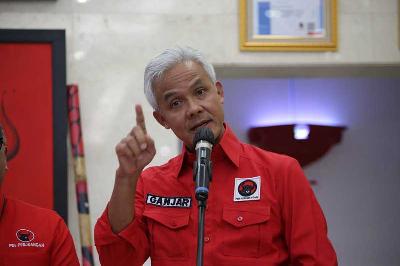 Gubernur Jawa Tengah Ganjar Pranowo memberikan keterangan di kantor DPP PDI Perjuangan, Jakarta, 24 Oktober 2022. TEMPO/M Taufan Rengganis