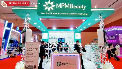 Booth MPM Beauty pada pameran Cosmobeaute Indonesia 2022, 3-5 November 2022.