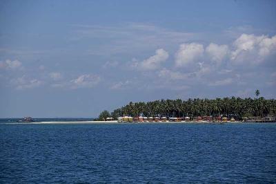 Suasana kawasan wisata bahari Pulau Mubut Darat di Batam, Kepulauan Riau, 21 November 2022. ANTARA/Teguh Prihatna
