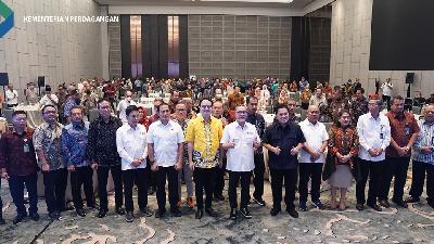 Rapat Koordinasi Nasional (Rakornas) HBKN jelang Natal dan Tahun Baru (Nataru) di Semarang, Jawa Tengah, Jumat, 2 Desember 2022.