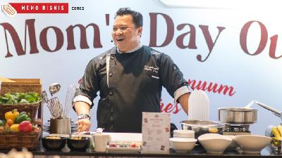 Cooking class bertajuk “Mom’s Day Out” bersama Ridwan Rosyadi, Executive Chef dari Pullman Jakarta Central Park untuk menyambut Hari Ibu 22 Desember, pada Ahad, 18 Desember 2022.