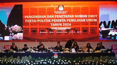 Komisi Pemilihan Umum (KPU) menetapkan nomor urut 17 partai politik peserta Pemilu 2024, di Halaman KPU, Jakarta, 14 Desember 2022. TEMPO/Magang/Martin Yogi Pardamean