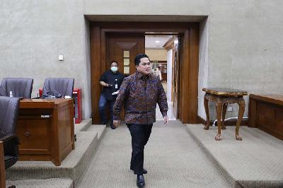 Menteri BUMN Erick Thohir saat mengikuti rapat kerja dengan Komisi VI DPR RI di Kompleks Parlemen, Senayan, Jakarta, 13 Februari 2023. TEMPO/M Taufan Rengganis