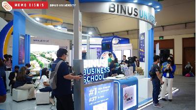Booth Binus University di Indonesia International Education & Training Expo (IIETE) 2023.