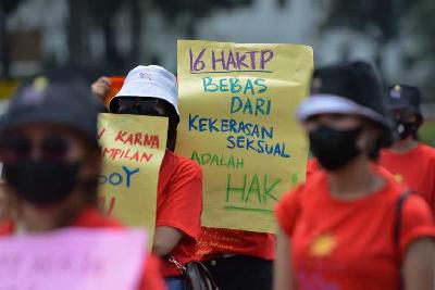 Aksi memperingati 16 hari anti kekerasan terhadap perempuan di Jakarta, 27 November 2022. Tempo/Febri Angga Palguna