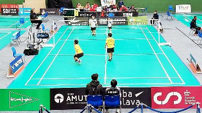 Rina Marlina and Subhan (yellow jerseys) compete in the mixed doubles event (SH6) at the 2023 International Para Badminton in Toledo, Spain, March 5.
NPC Indonesia 2023 Doc.
