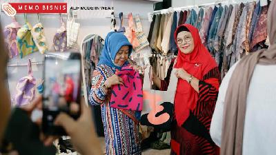Alif Modern Wear adalah brand fashion muslim berasal dari Bandung.