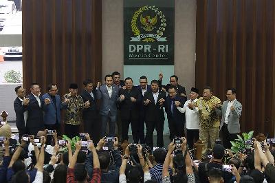 Pimpinan 8 Fraksi DPR RI memberikan keterangan pers soal penolakan sistem proporsional tertutup pada pemilihan umum di Nusantara III, Kompleks Parlemen, Senayan, Jakarta, 30 Mei 2023. TEMPO/M Taufan Rengganis