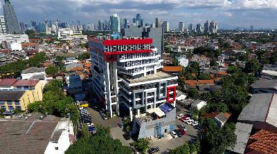 Gedung Tempo Media Group di Jalan Palmerah Barat, Grogol Utara, Kebayoran Lama, Jakarta Selatan. TEMPO/Subekti