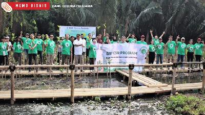 Bank Resona Perdania menuntaskan program “BRP Green Earth” dengan melakukan penanaman 3.000 bibit mangrove di Ekowisata Angke Kapuk.