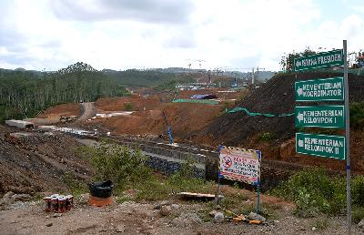 Proyek pembangunan Kawasan Inti Pusat Pemerintahan (KIPP) Ibu Kota Negara (IKN) Nusantara di Penajam Paser Utara, Kalimantan Timur, 30 Mei 2023. ANTARA/Fikri Yusuf